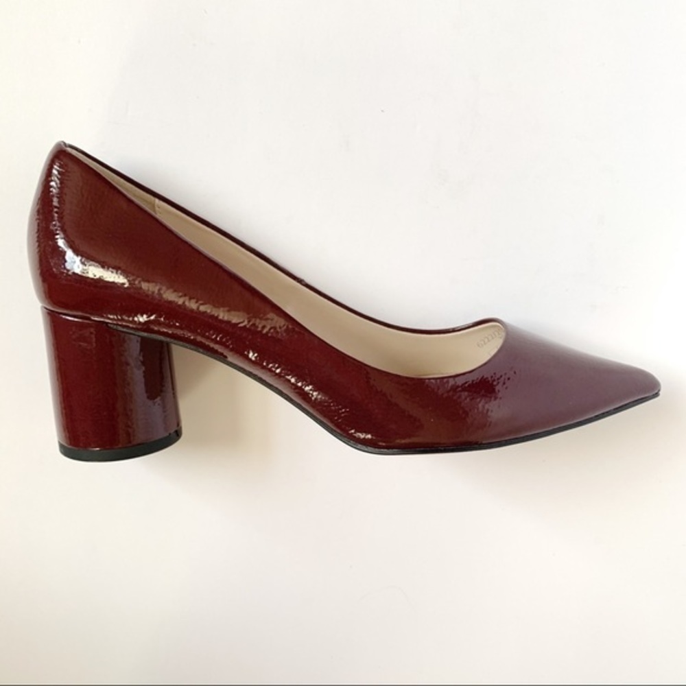 CHERRY RED / BURGUNDY Zara Basic Collection Round Heel Patent  Sz 6.5‎
